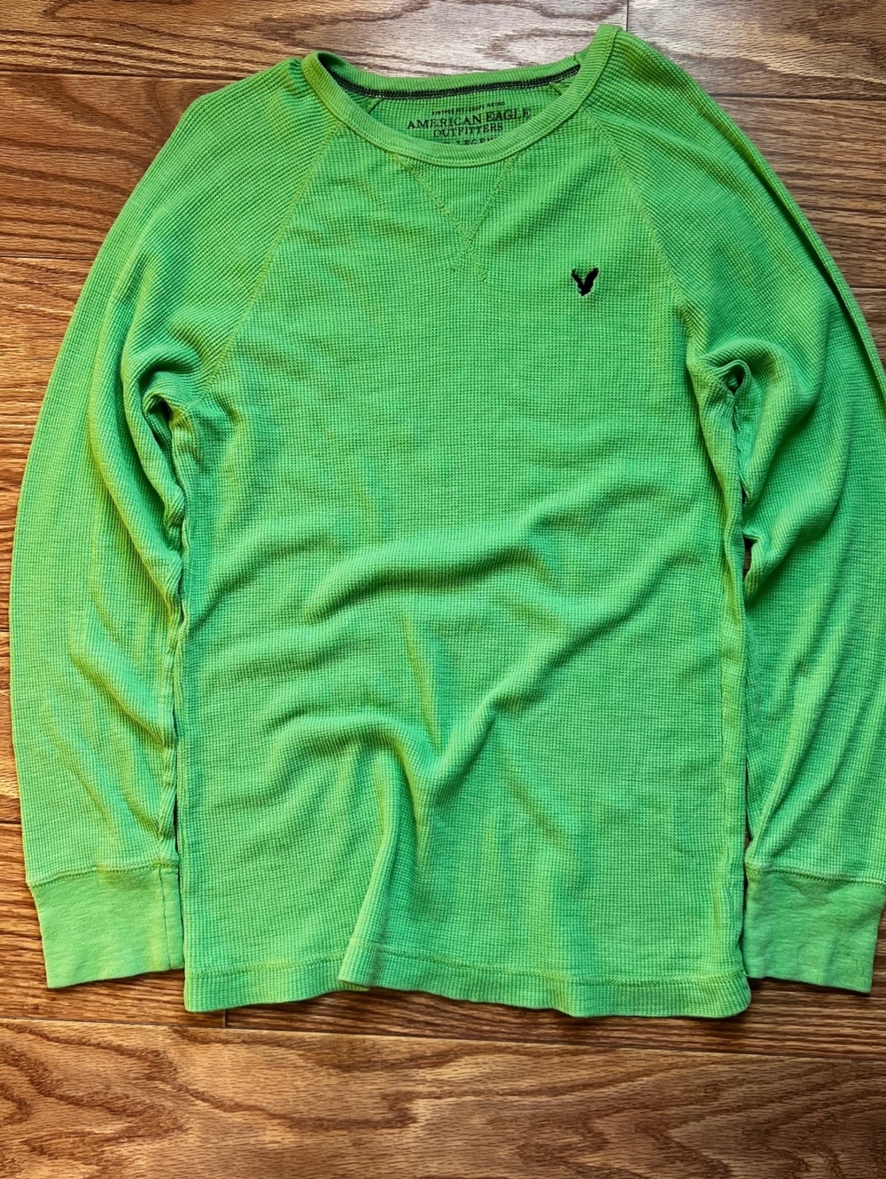 gorpcore American Eagle Outfitters green thermal long sleeve